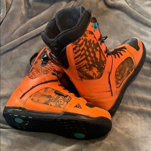 K2 Snowboard boots size 9